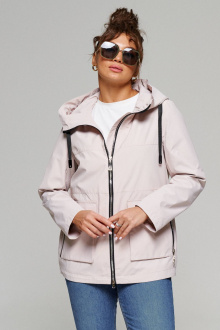 Женская верхняя одежда больших размеров