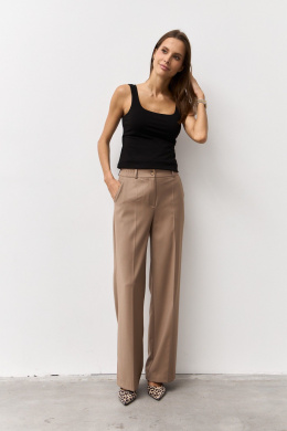 Брючные костюмы Luitui R4047 бежевый