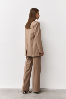 Брючные костюмы Luitui R4047 бежевый