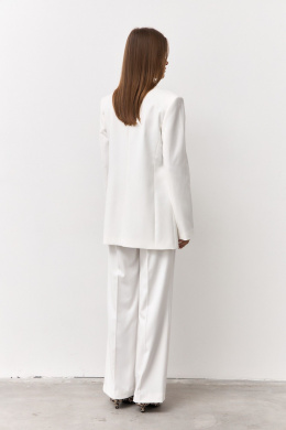 Брючные костюмы Luitui R4048 молочный