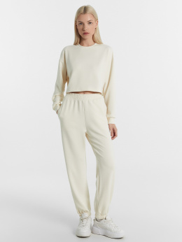 Комплекты брючные Mark Formelle 192543/24-26888Ц-2 св.молочный