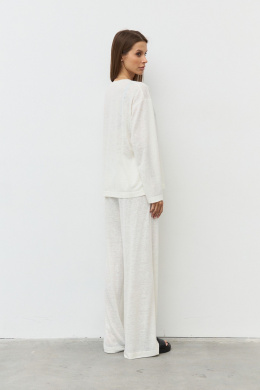 Комплекты брючные Luitui R4051 молочный