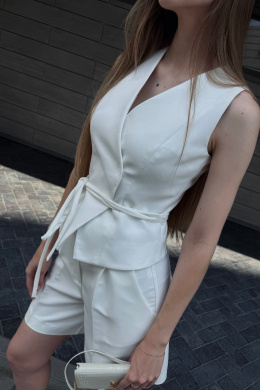 Шорты DNM 038 молочный