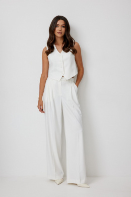 Жилеты T.N.D М363 молочный