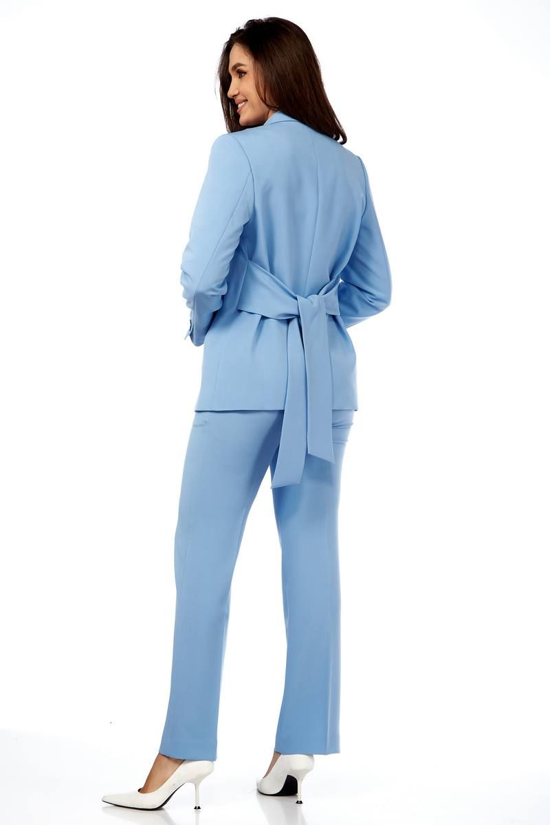 Брючный костюм Vilena 840 голубой