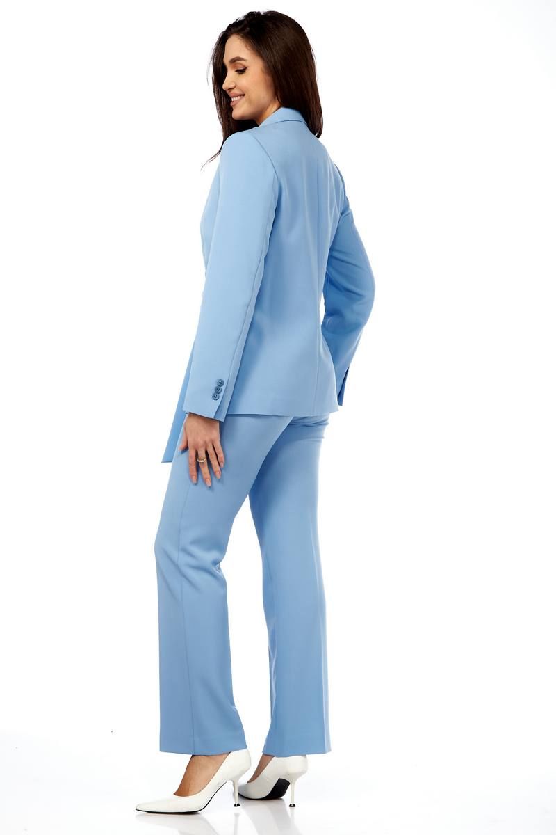 Брючный костюм Vilena 840 голубой