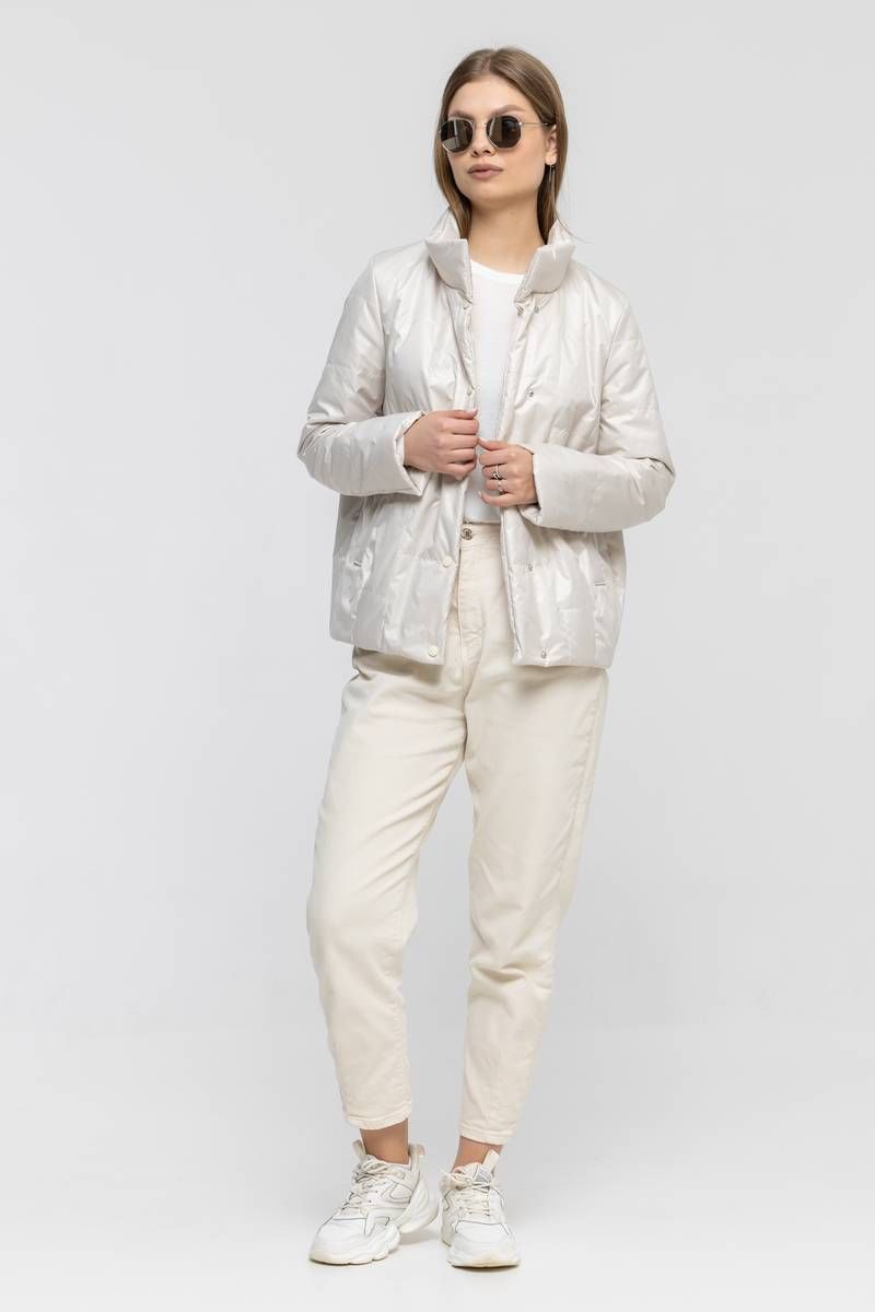 Женская куртка InterFino 02-2022 молочный