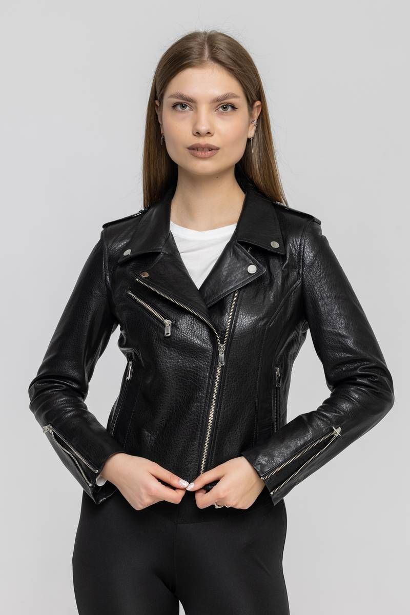 Женская куртка InterFino 28-2015 чёрный