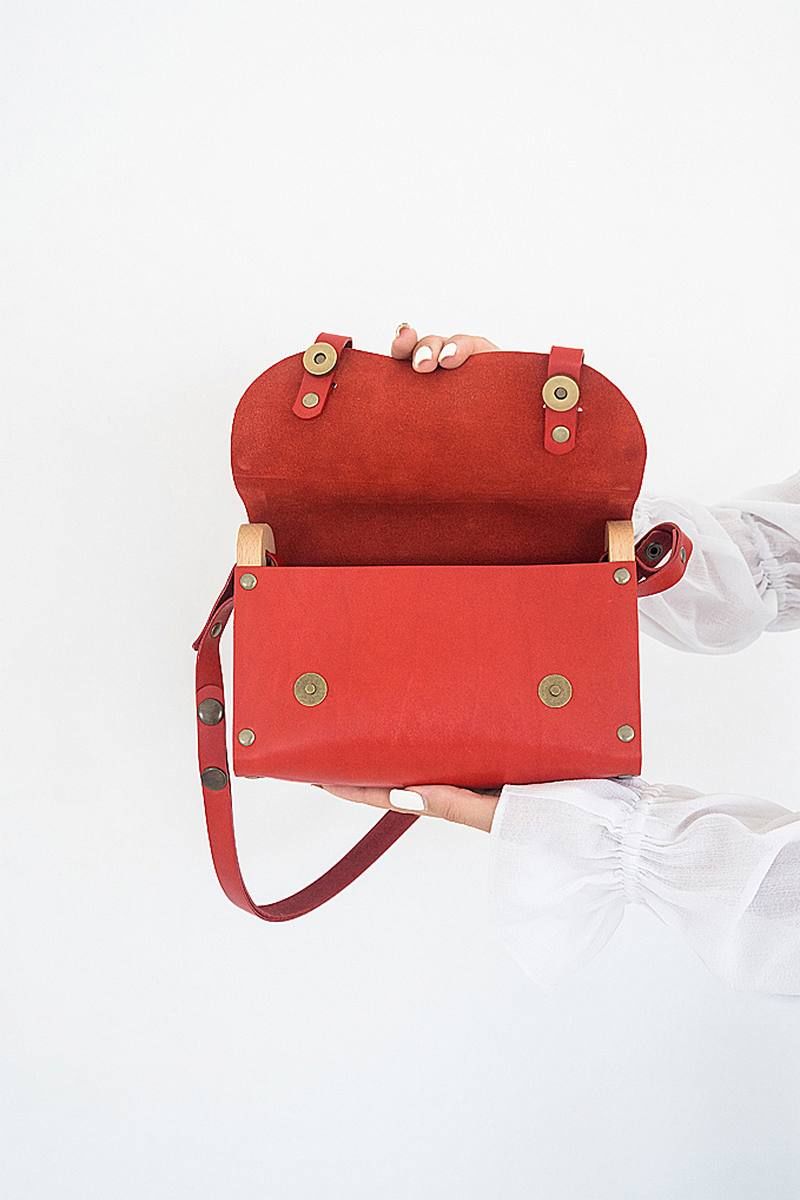 Женская сумка Because AELITA RED