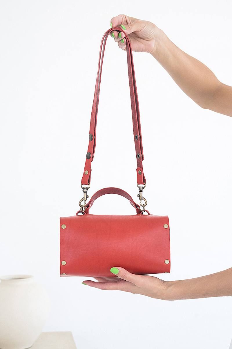 Женская сумка Because KVADRO RED