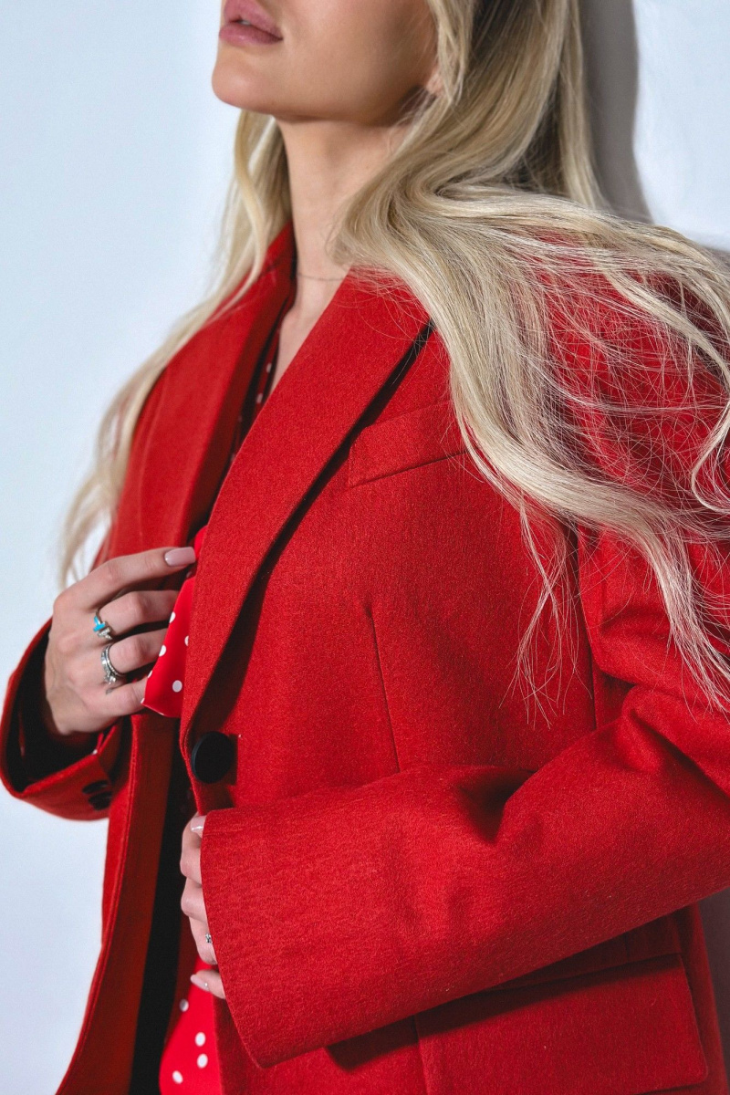 Женское пальто Skipper Design 134 красный