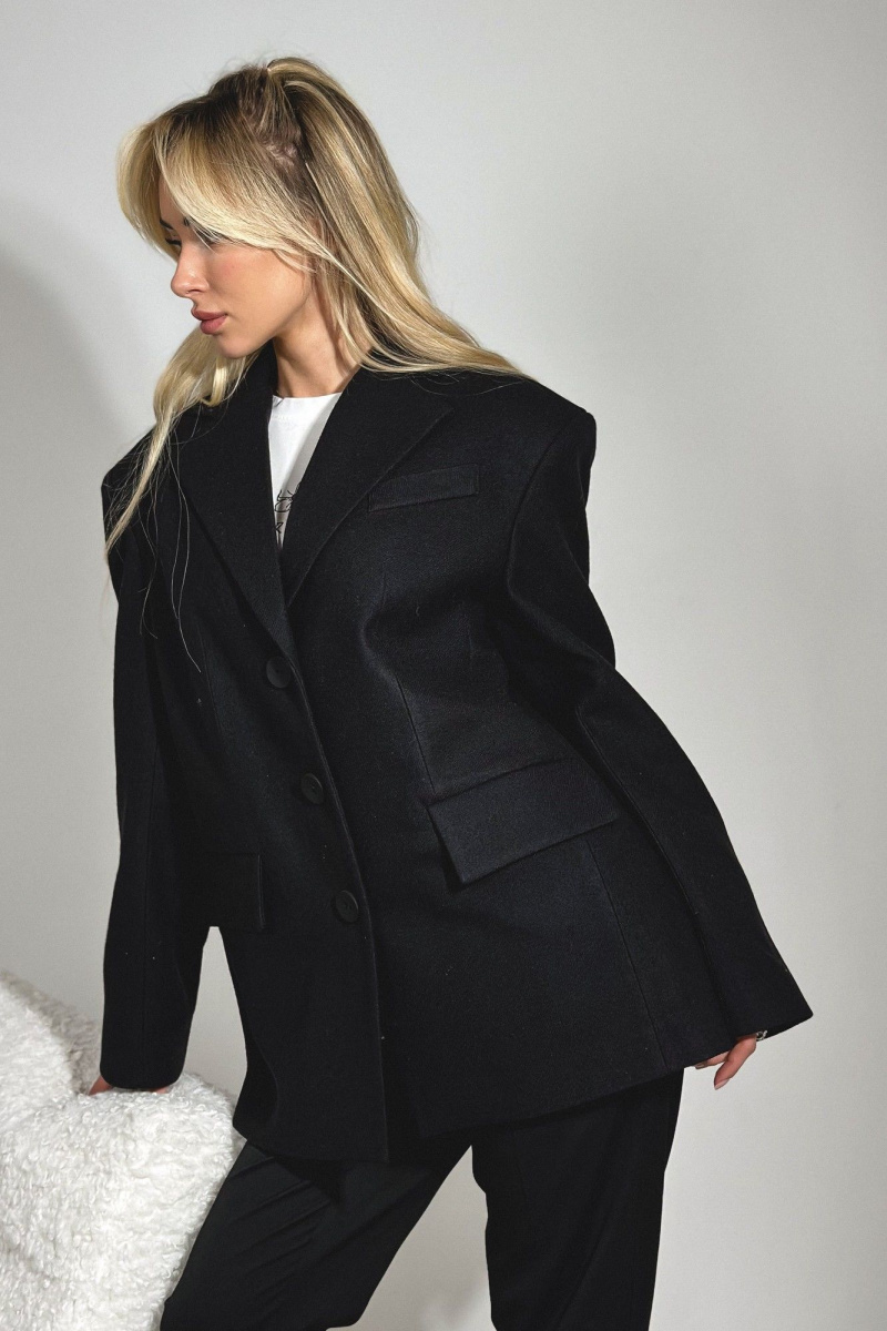 Женское пальто Skipper Design 134 черный