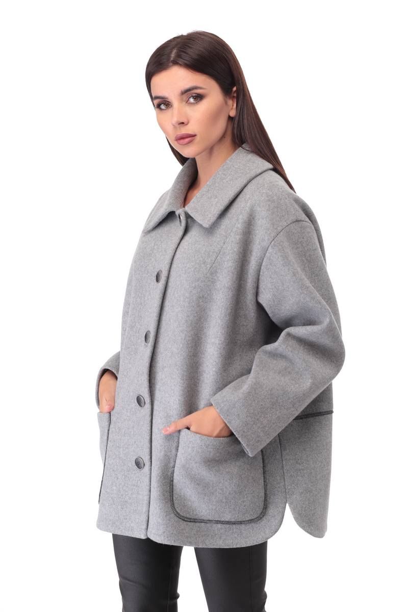 Женское пальто TAiER 881
