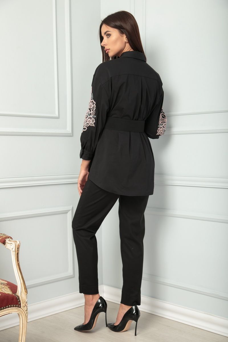 Блузы SandyNa 13841 черный/вышивка