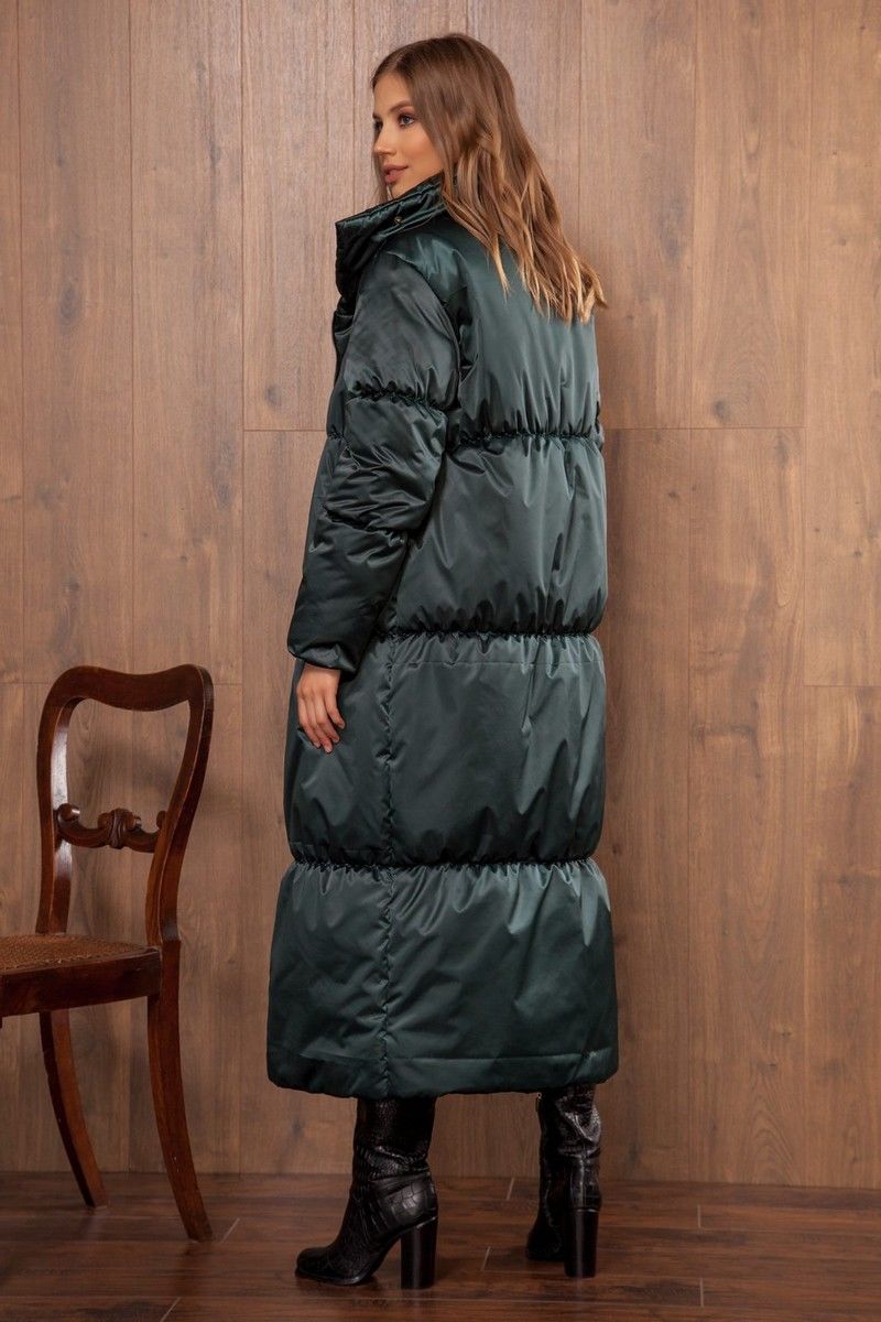 Женское пальто Nova Line 10064 изумруд