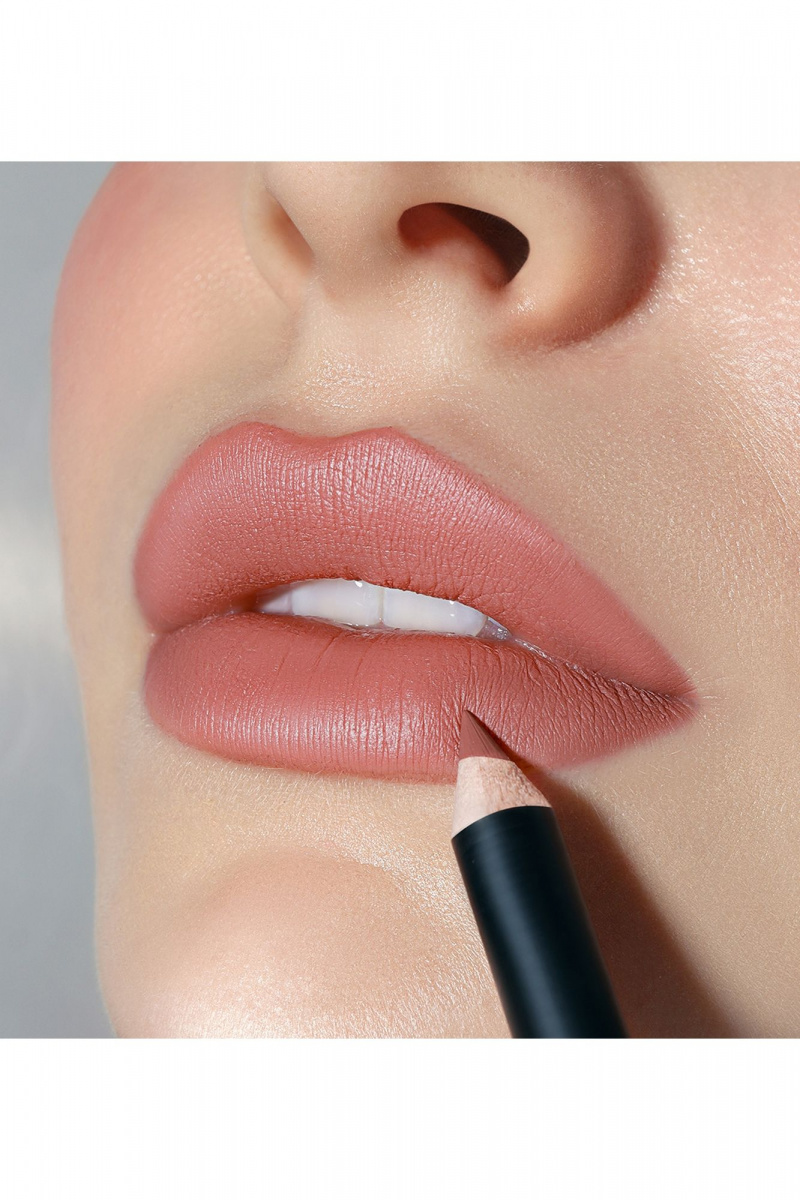 Карандаши для губ LUXVISAGE SOFT MATTE 602 Rose Beige