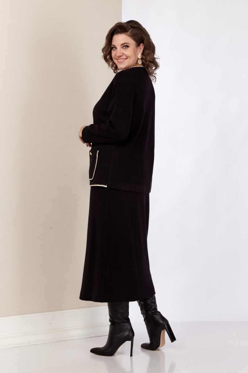 Юбочный костюм AVA fashion М-076 черный