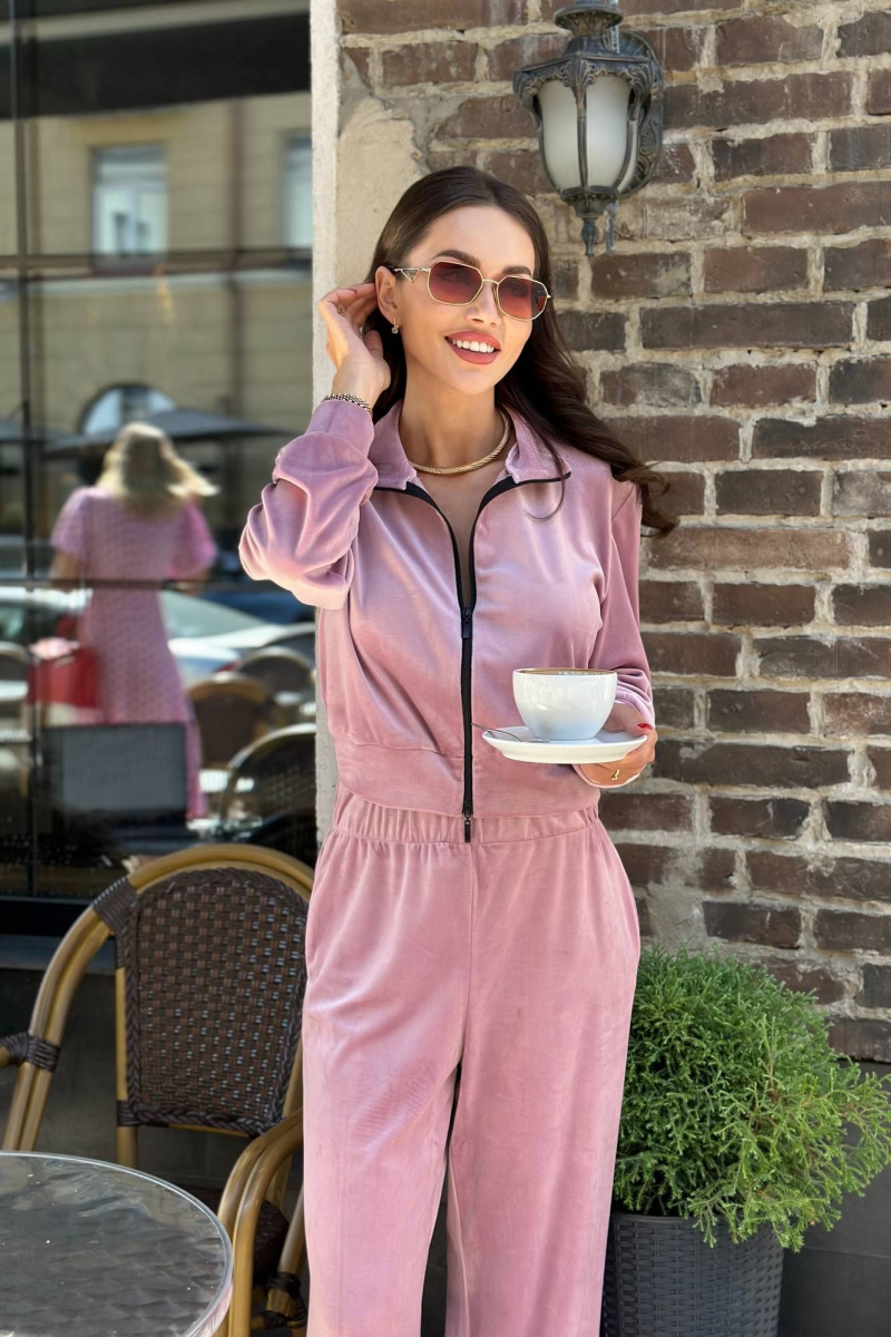 Костюмы AURA of the day 8016