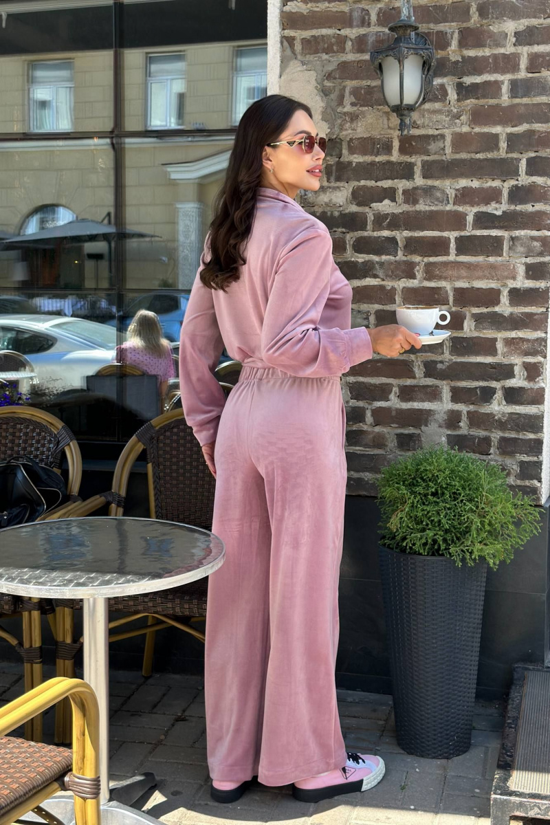 Костюмы AURA of the day 8016