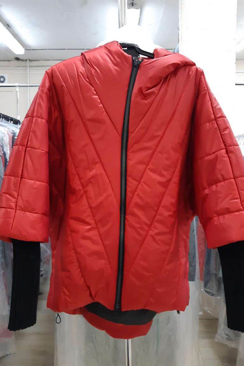 Женская куртка Favorini 21308 красный