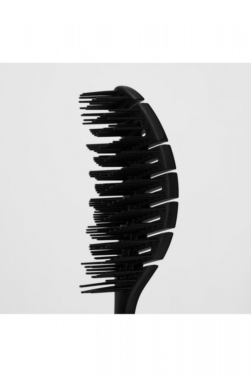Инструменты TaShe Hair brush black Расческа для волос