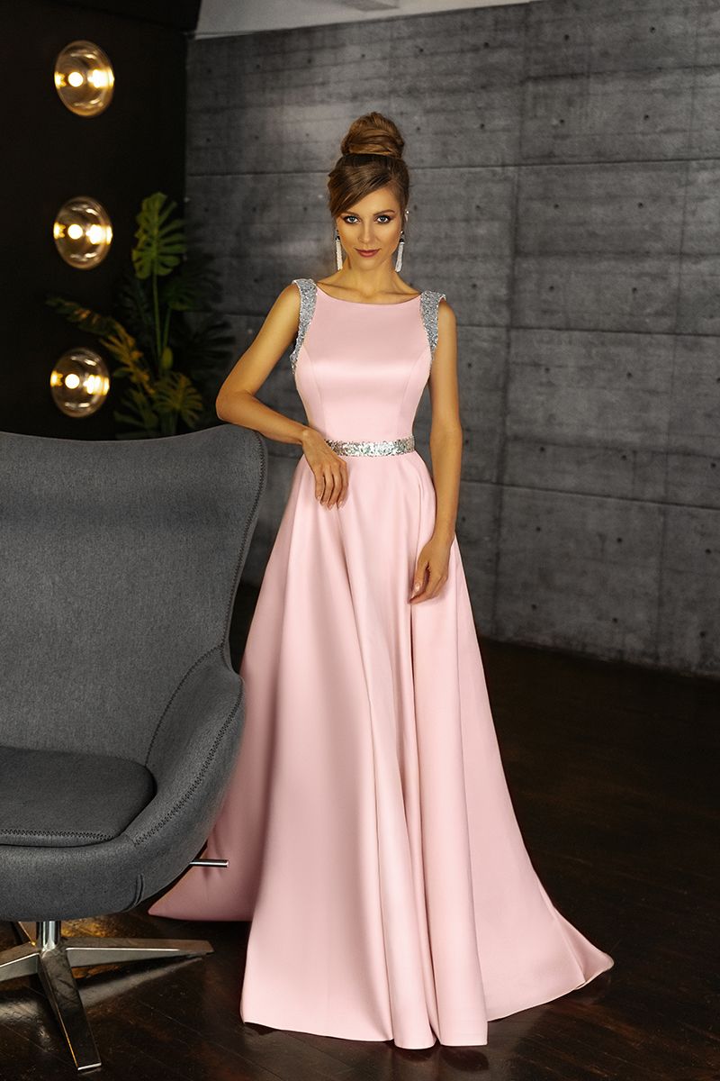 Вечернее платье Lady Lusso 33-20 пудра