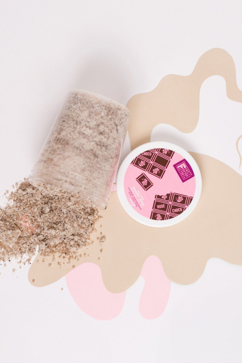 Пилинги и скрабы FAMILY FOREVER FACTORY Organic Boom Скраб-сода для лица "Розовый шокодозовый", 200г