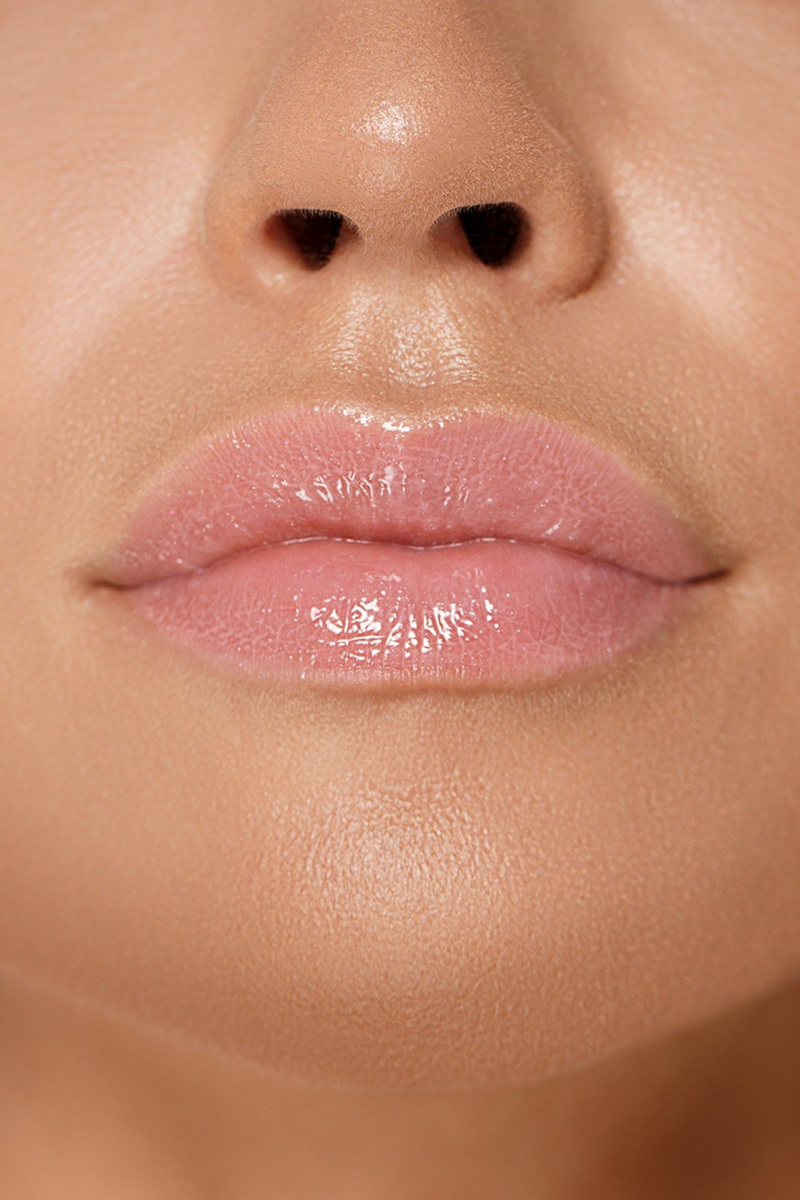 Блески и тинты LUXVISAGE LIP volumizer hot vanilla 2,9 г 303 Baby Pink