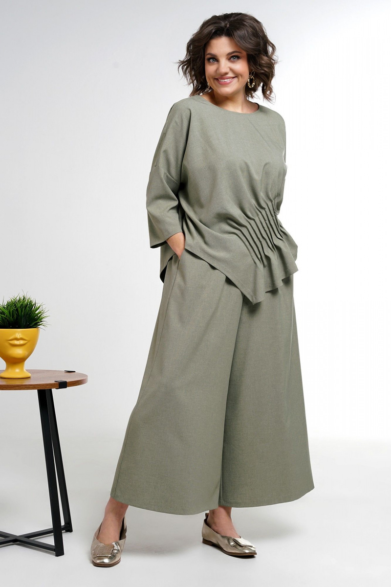 Брючный комплект Alani Collection 2311 олива