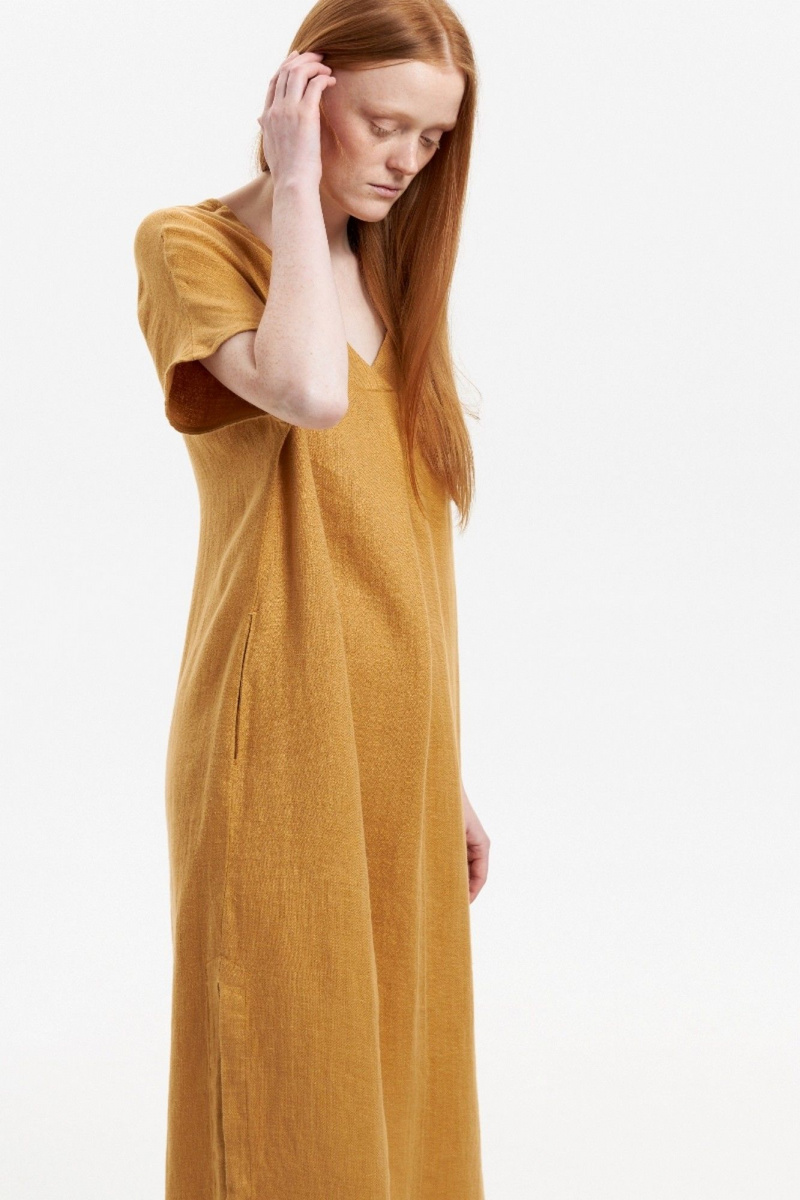 Платья Individual design 25253 горчичный