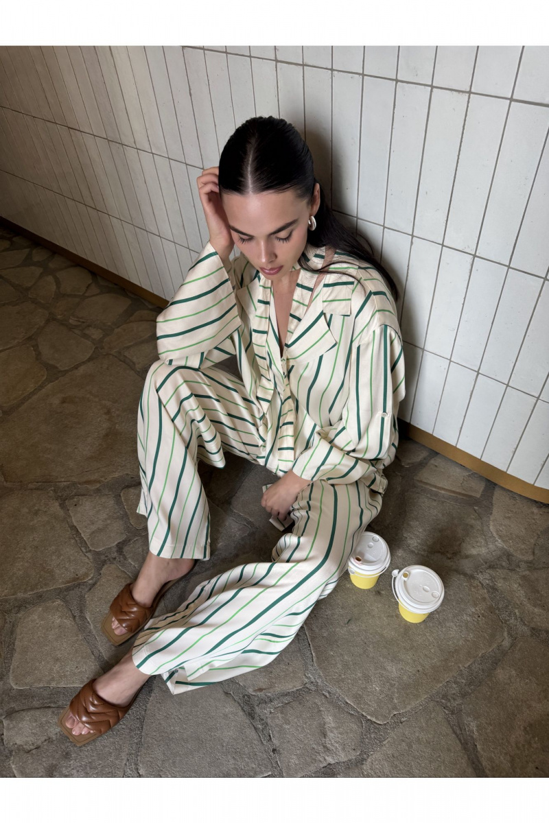 Брючный комплект THE.WOMAN 0329 бежевый