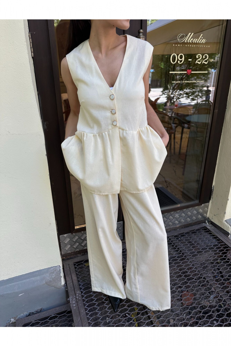 Брючный комплект THE.WOMAN 0331 сливочный