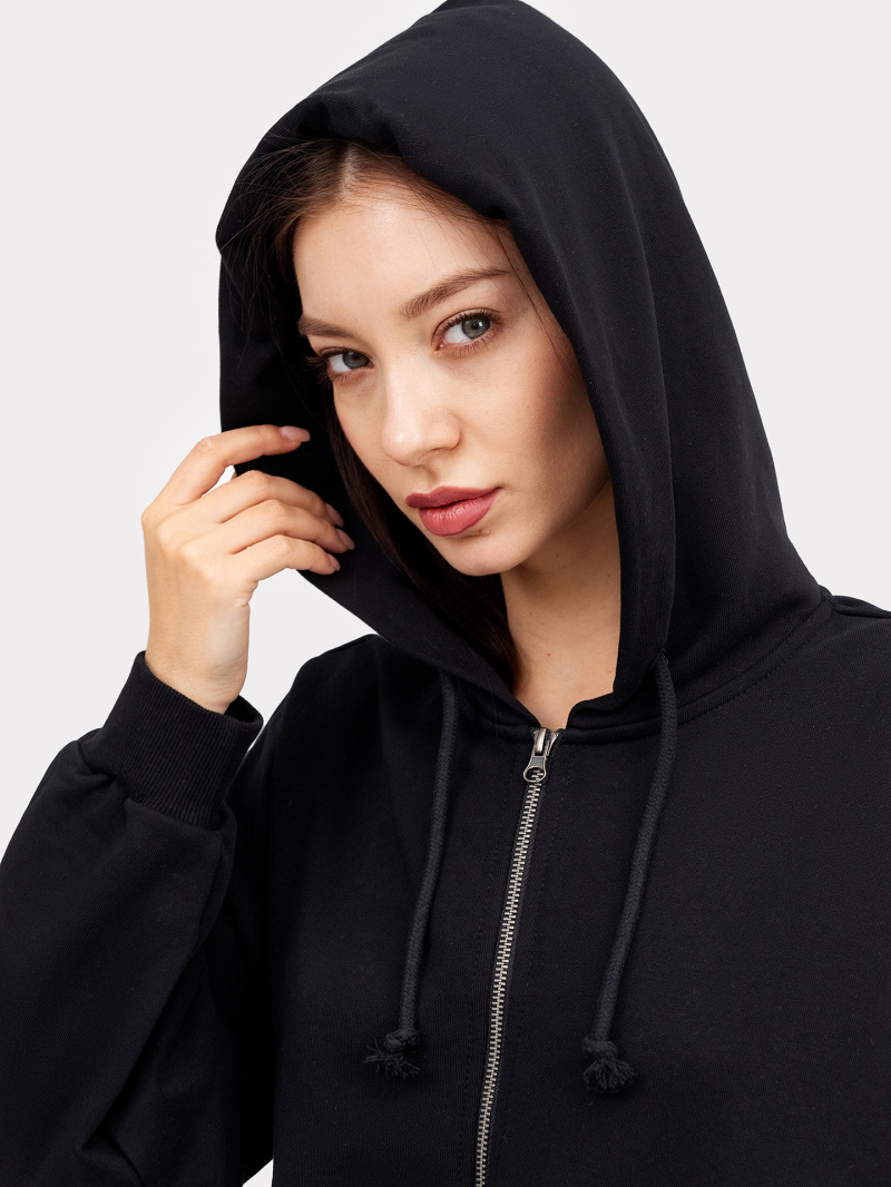 Толстовки и олимпийки Mark Formelle 362099/22/24010Ц-7 черный