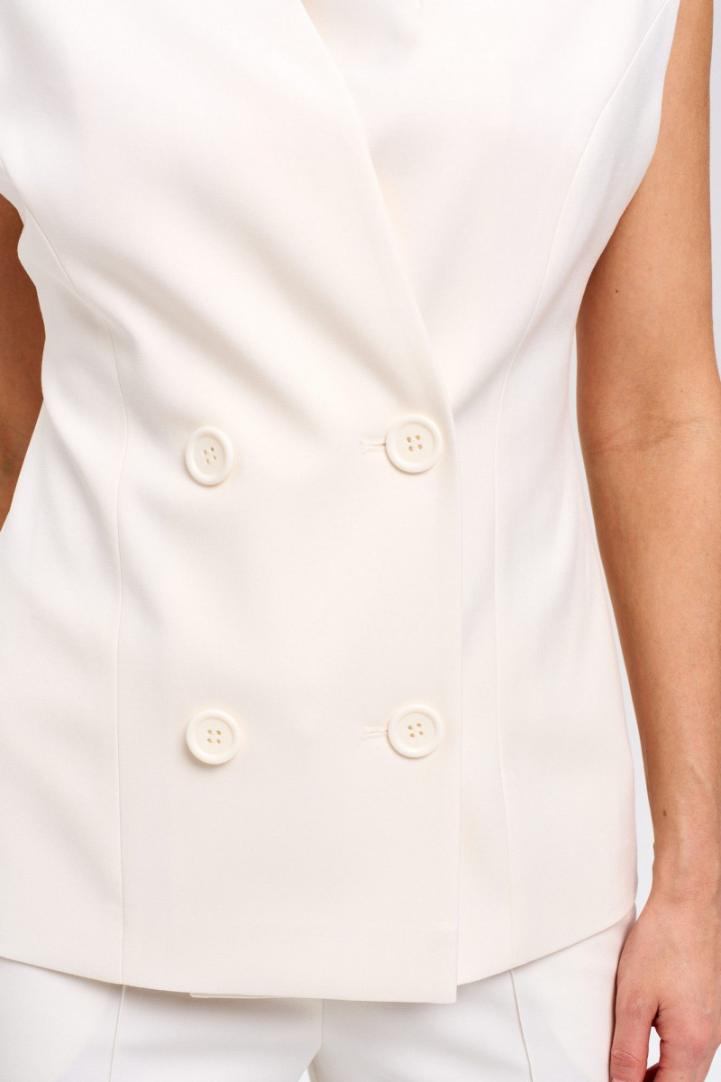 Жилеты LUEL 257/5 молочный