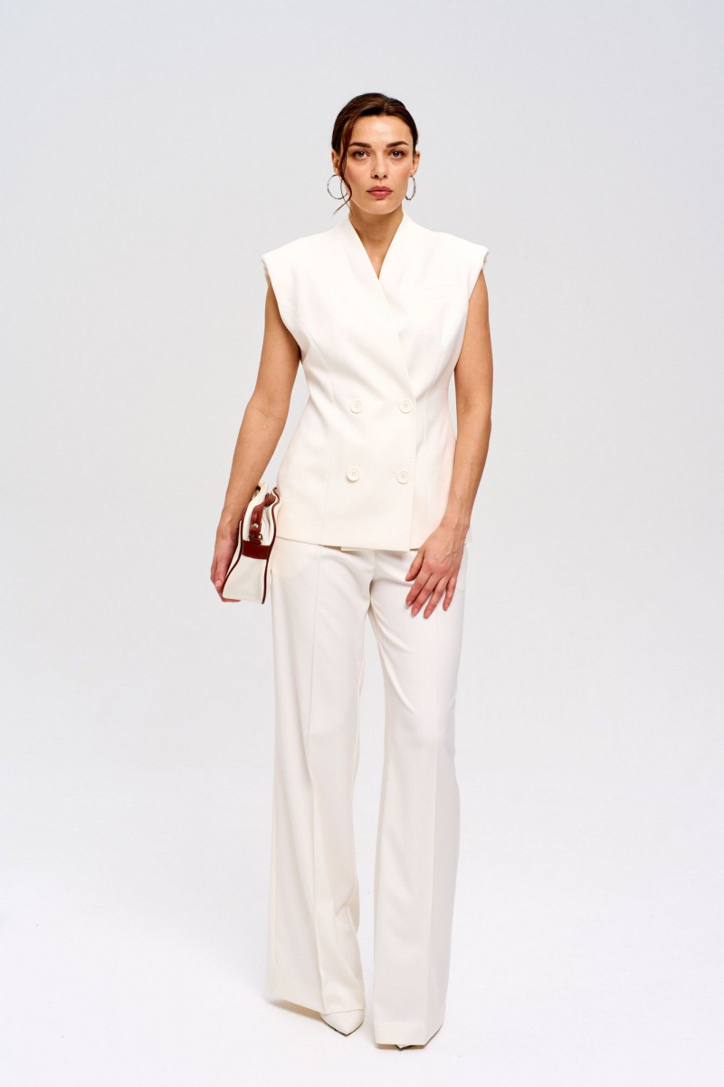 Жилеты LUEL 257/5 молочный