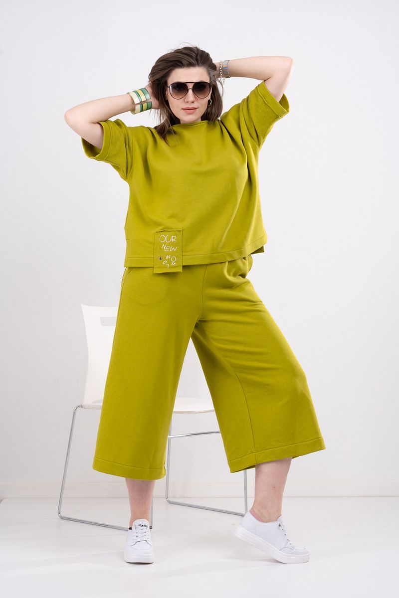 Женский комплект с шортами GRATTO 1113 зеленый