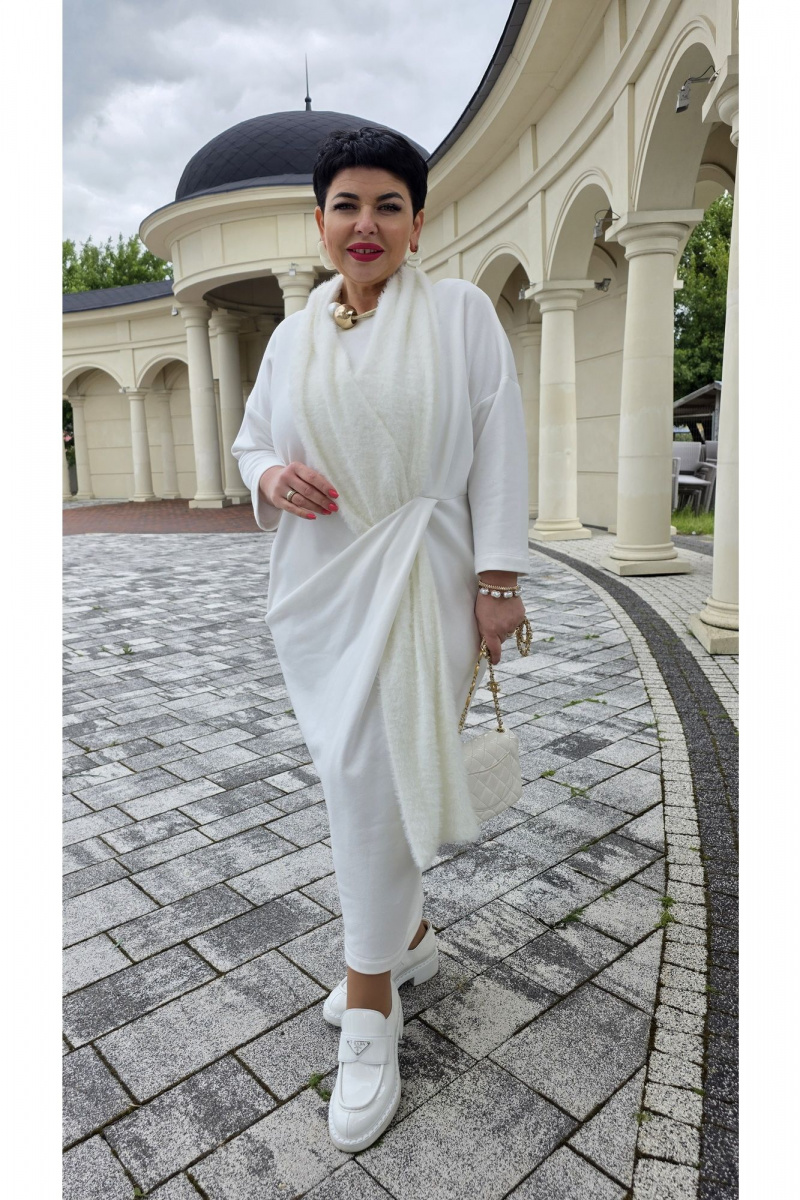 Платья Vittoria Queen 25473 молочный