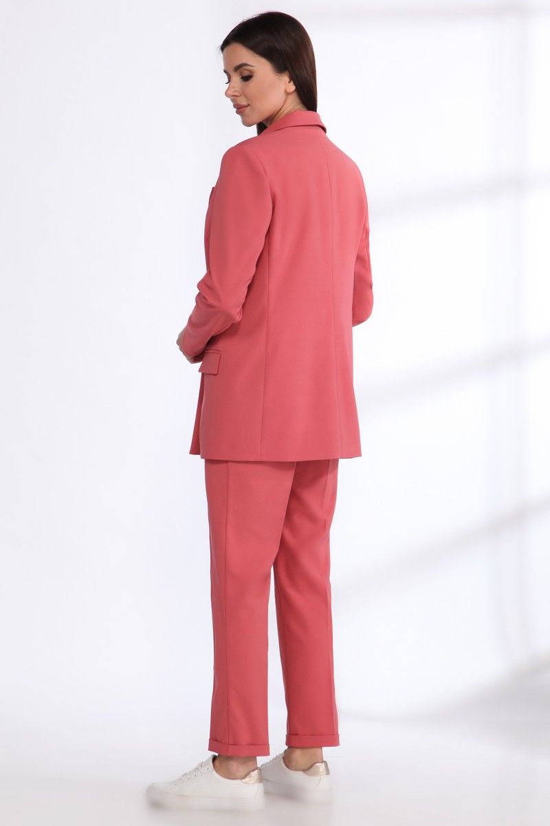 Брючный костюм Angelina & Сompany 533 розовый