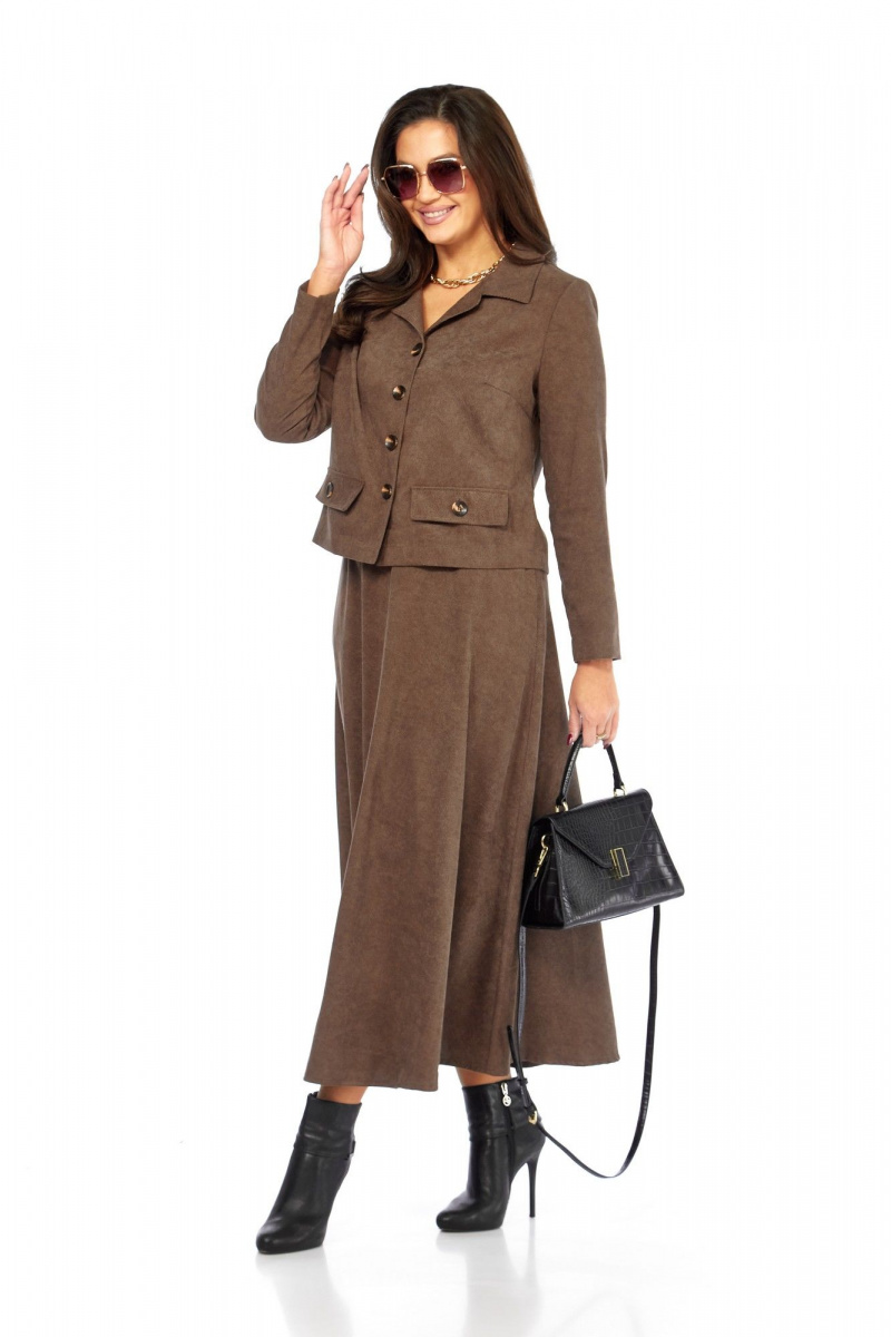 Юбочный костюм Taita plus 2531 капучино