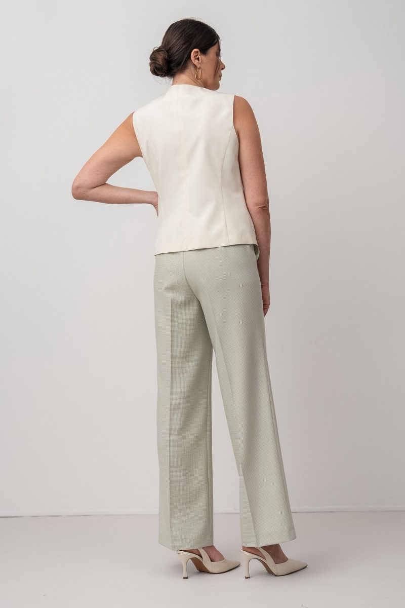 Жилеты FASHION CENTRE Шр-4156 молочный