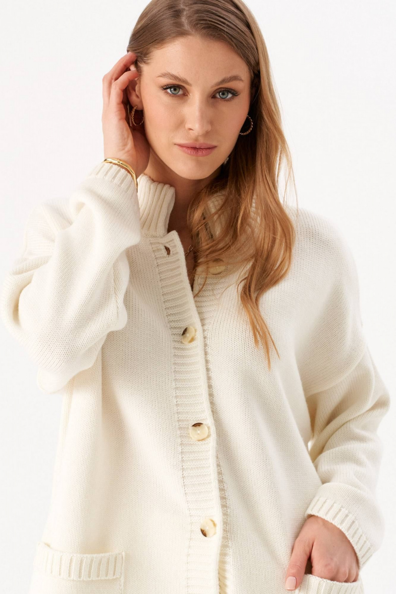 Кардиганы Romgil РВ0268-ШЕ5 молочный