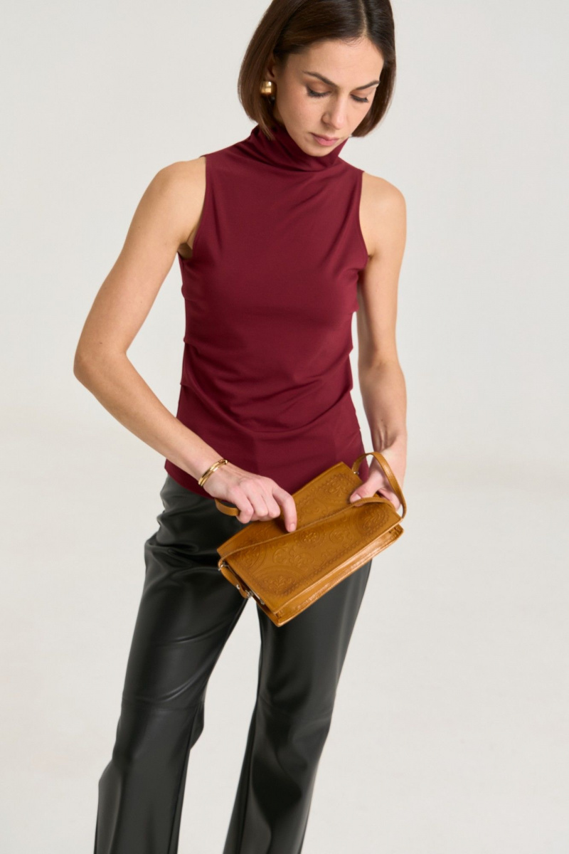 Джемперы THE NAME 2473 вишня