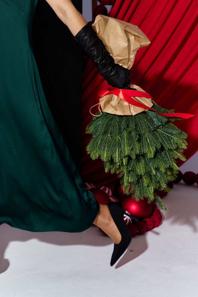 Платья Vittoria Queen 27663 изумруд