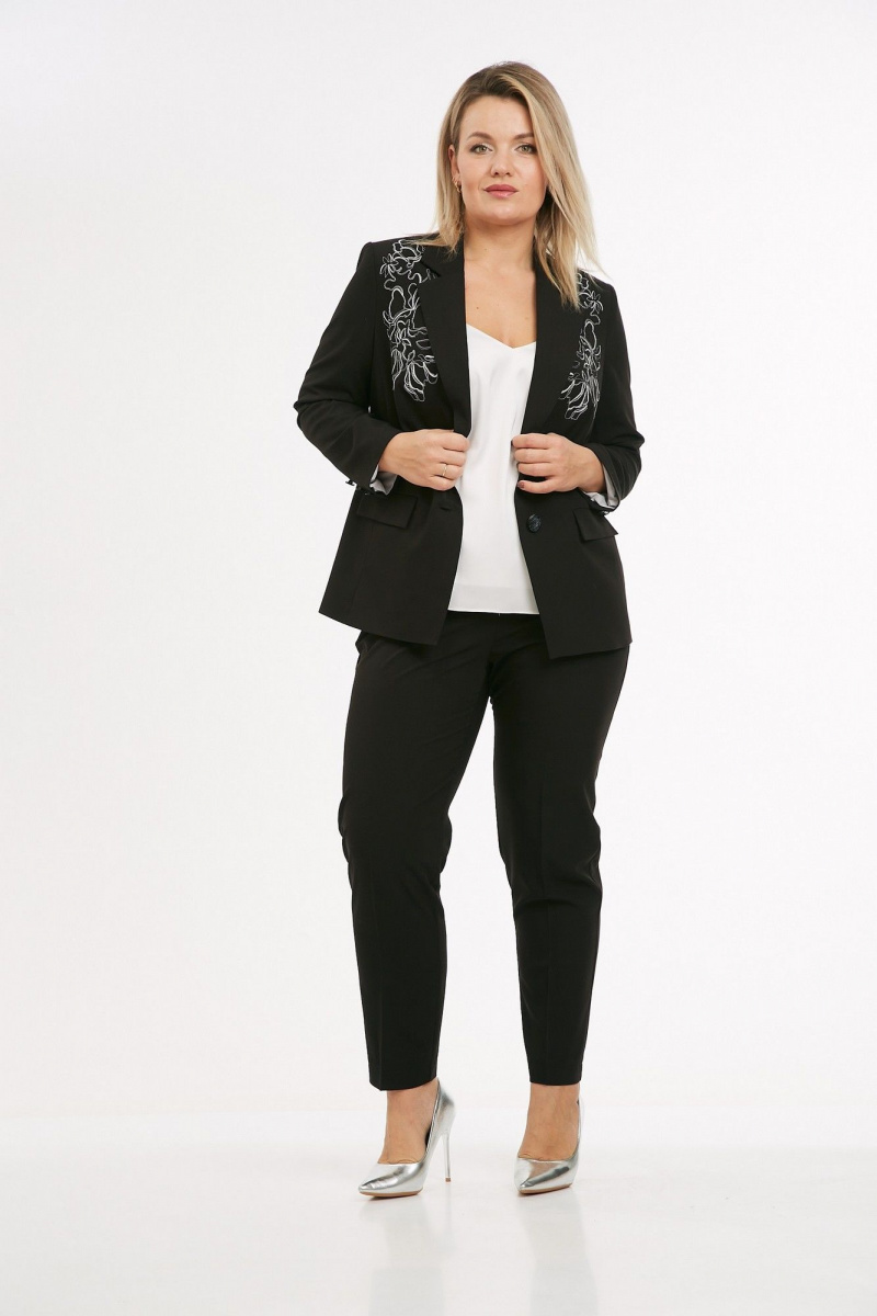 Брючный костюм Takka Plus 25-258/1 черный