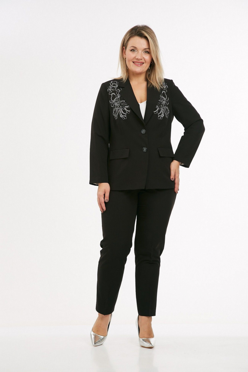 Брючный костюм Takka Plus 25-258/1 черный