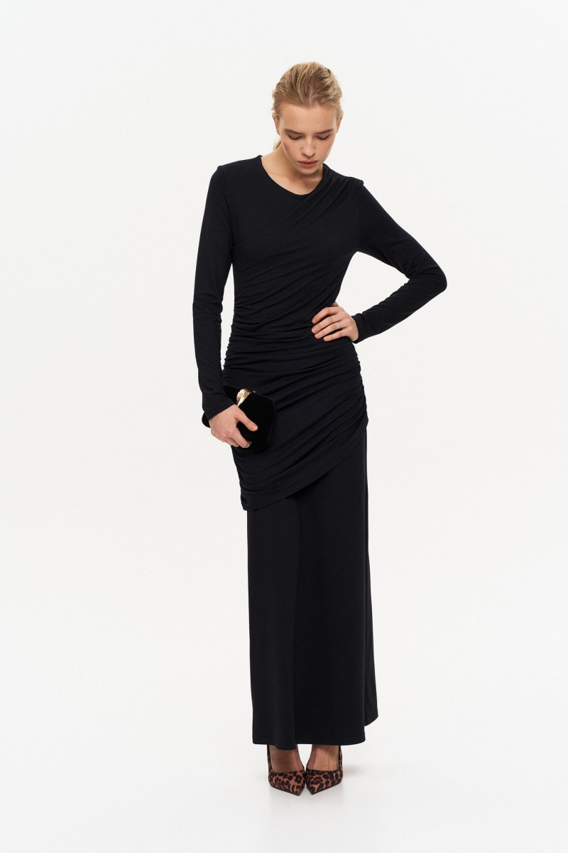 Платья THE VERY 2430 черный