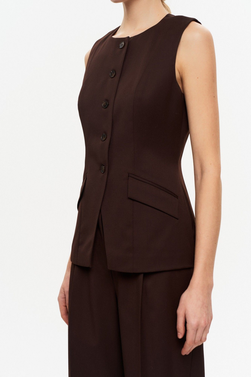 Жилеты THE VERY 2432 горький-шоколад