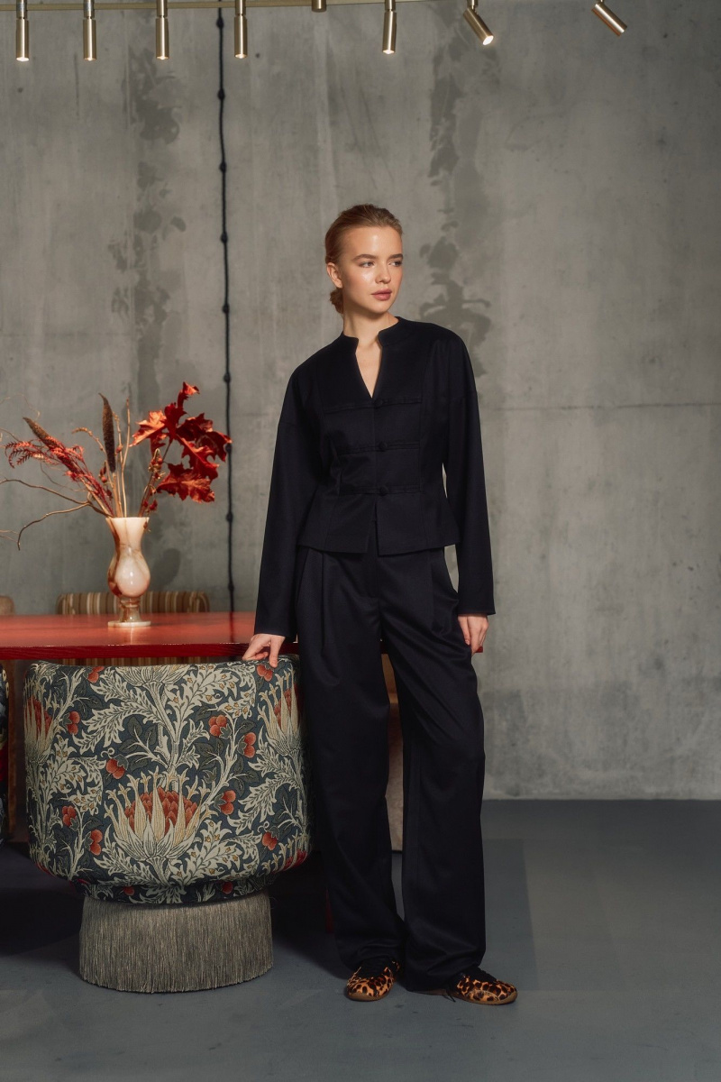 Брюки THE VERY 2438 черный