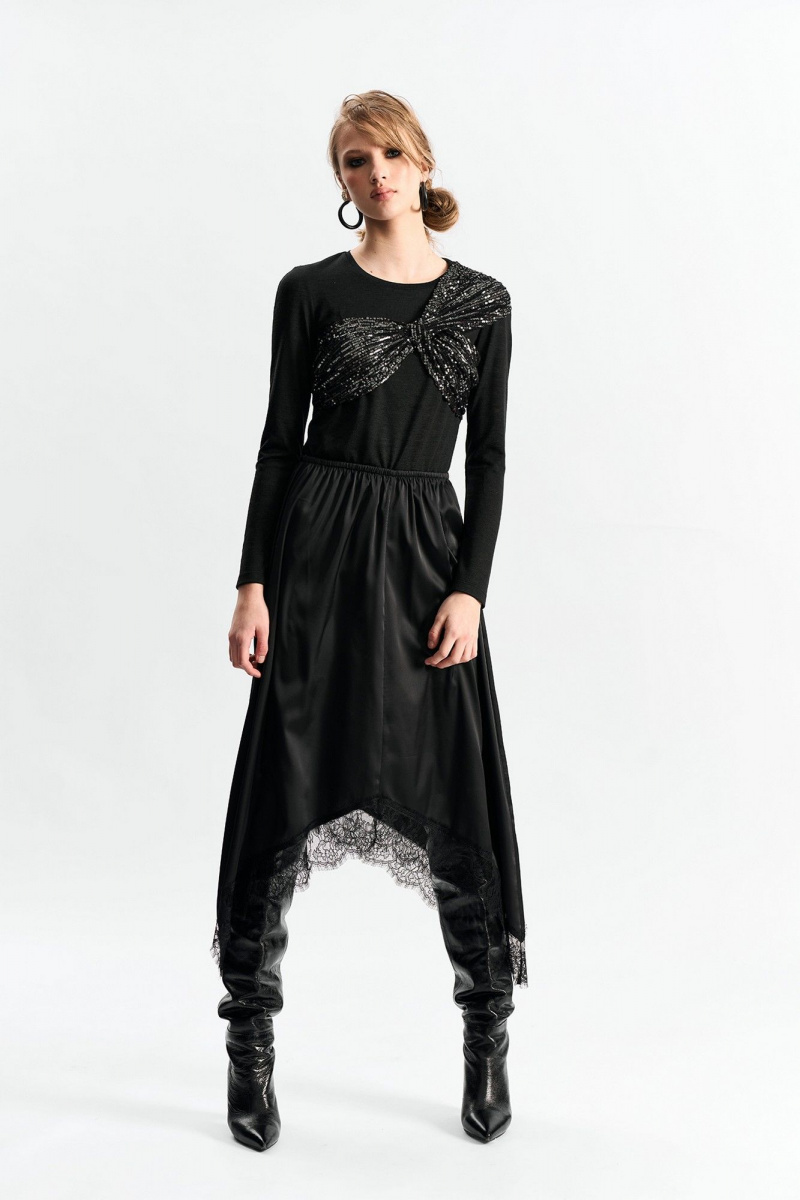 Джемперы MilMil 1267 черный