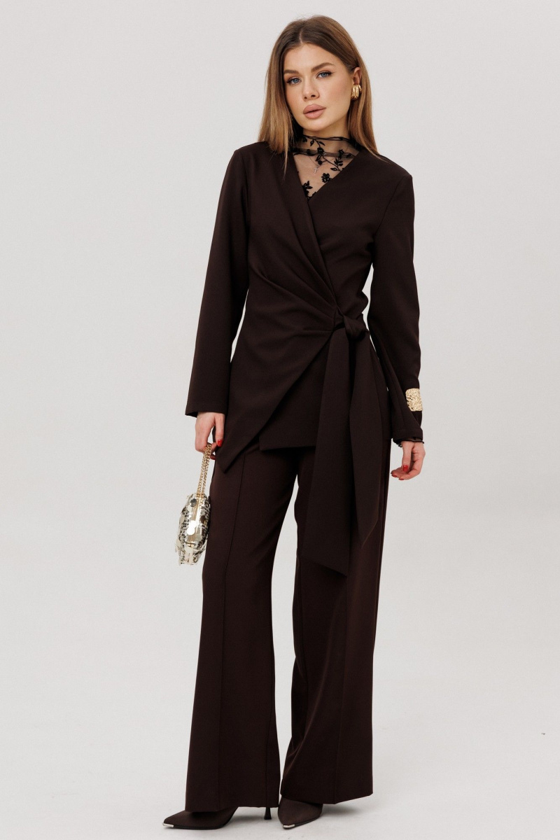 Брючный костюм Amberа Style 2150 шоколад
